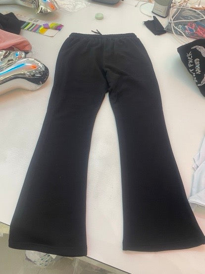 (PRE-ORDER NOW) RICH GORILLAZ FLARE SWEATPANTS